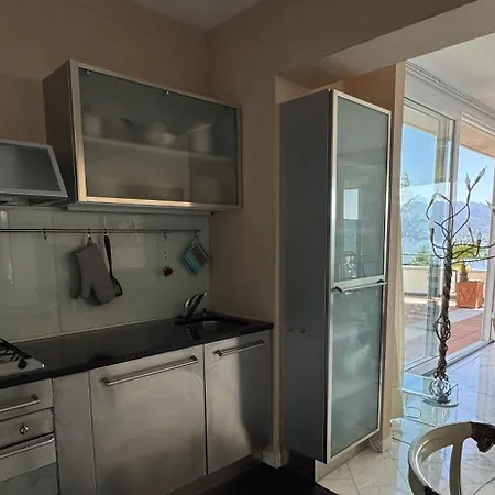 Casa Emma ستريزا