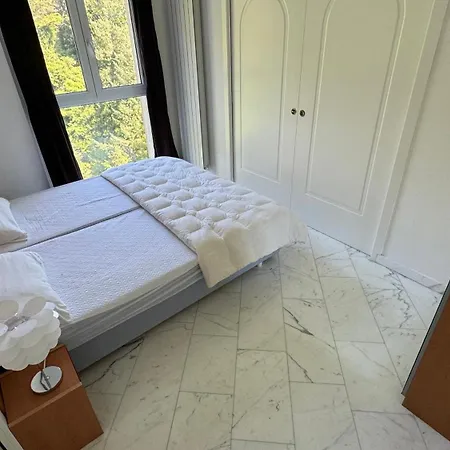 Casa Emma ستريزا